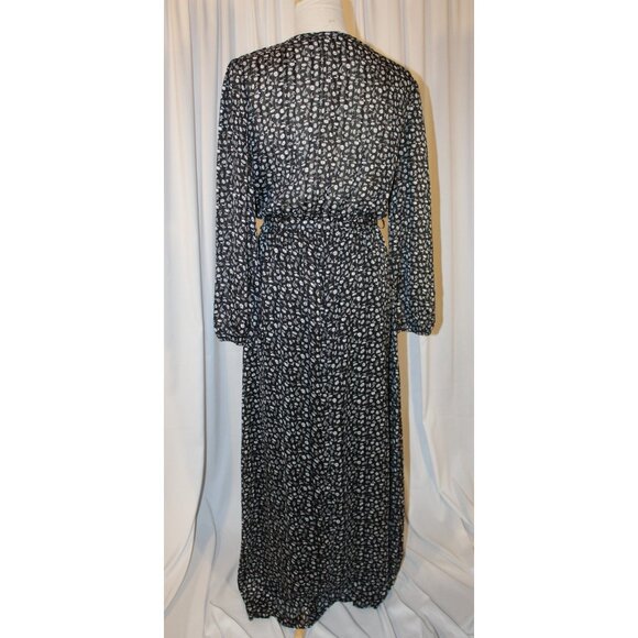 Fraiche by J Long Sleeve Boho Wrap Maxi Dress MEDIUM Black White Silver Floral - Picture 3 of 5